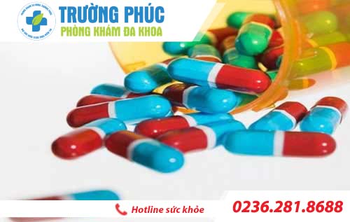 Hỗ trợ điều trị viêm đường tiết niệu bằng thuốc